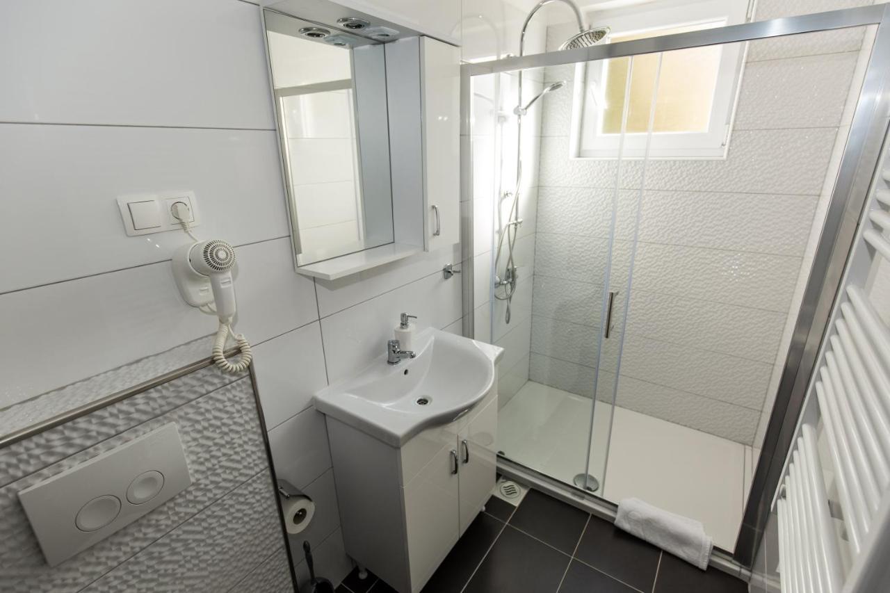 Apartman Magi ซาดาร์ ภายนอก รูปภาพ